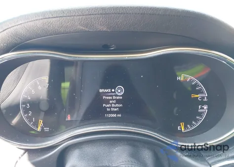 2017 Jeep Grand Cherokee Overland 4X4 z USA, uszkodzony, nr VIN 1C4RJFCG4HC676834